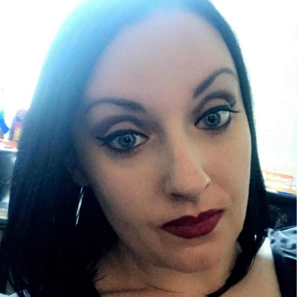 Meet your Posher, Stacey